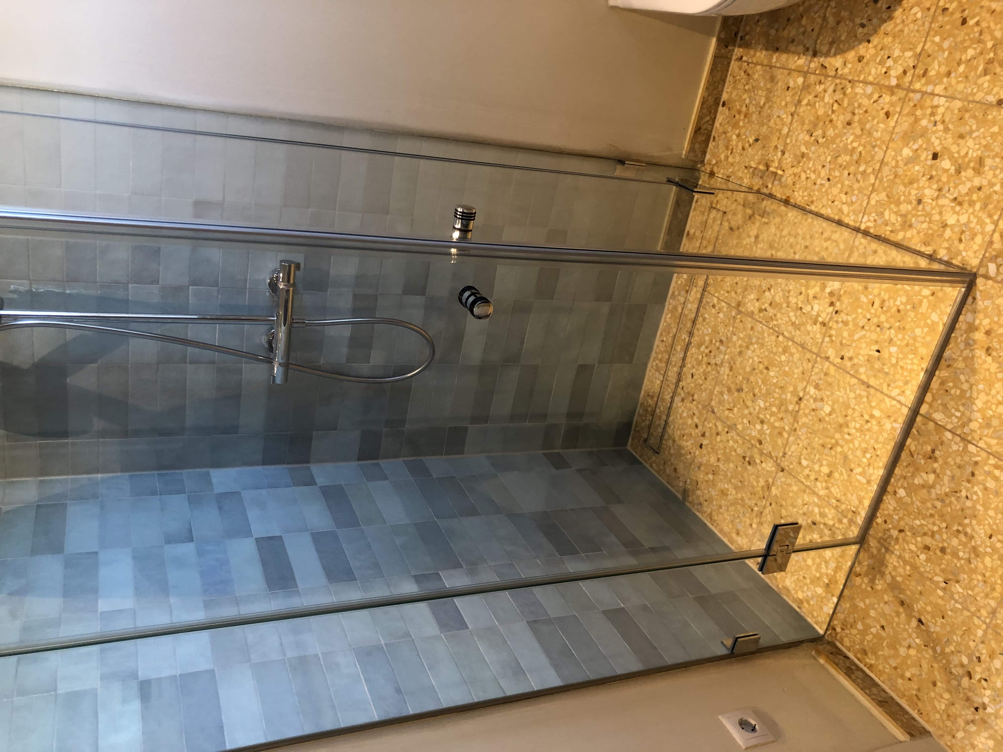 duschen Projekt 33 in Berlin